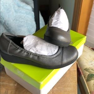 Easy spirit 360 shoes